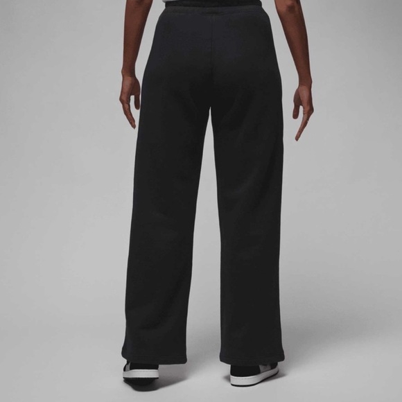 NWT Women Nike Jordan Fleece Sweatpants Flight Wide Leg Black XL Loose Fit Baggy - Picture 2 of 9